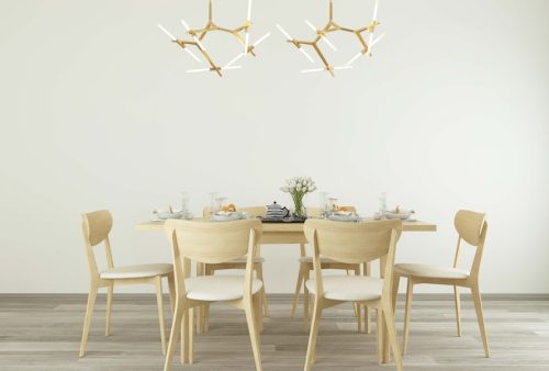 Photo "Pure white round chandelier suitable for modern style restaurant"