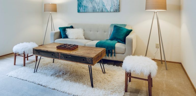 Photo floor lamp
