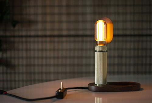 Photo travertine block lamp